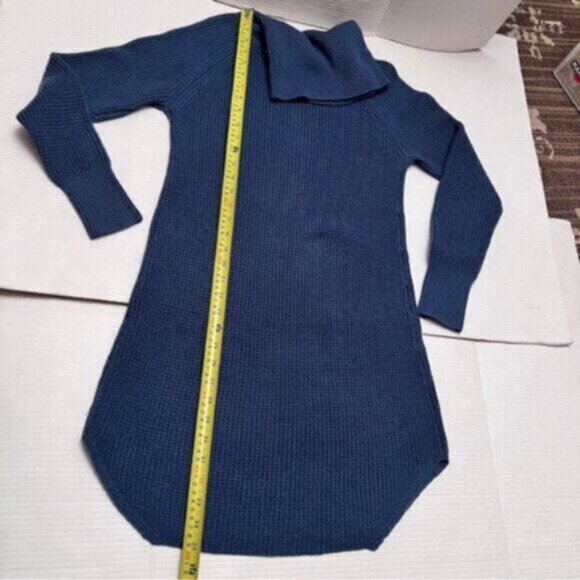 Aritzia * Wilfred Free 100% Italian merino wool Bianca Dress Sweater dress blue - Picture 7 of 16